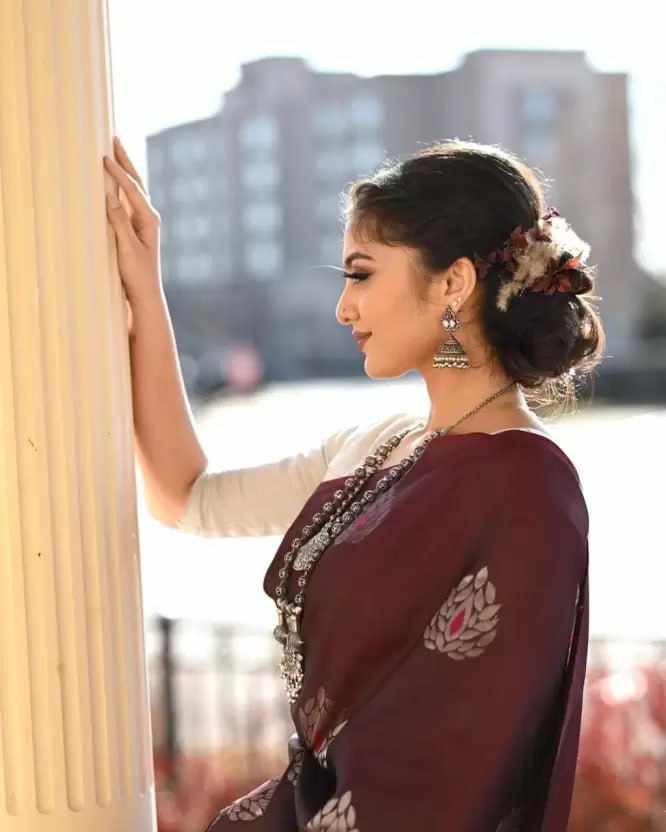 Maroon Litchi Silk Saree (MF 1850)
