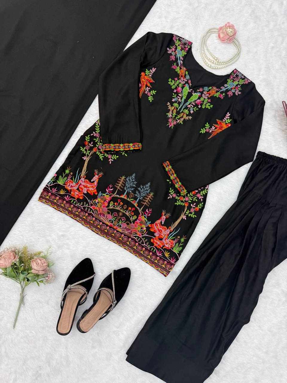 Beautiful Elegant Ethnic Wear Dress  (KD 1616)
