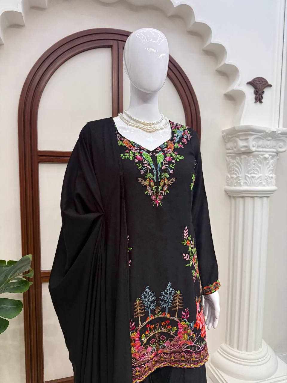 Beautiful Elegant Ethnic Wear Dress  (KD 1616)