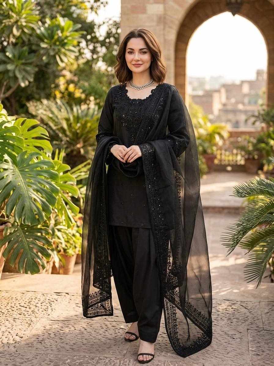 Beautiful Perfect For Festive Wear Parties & Special Occasions  (RTC 6005)