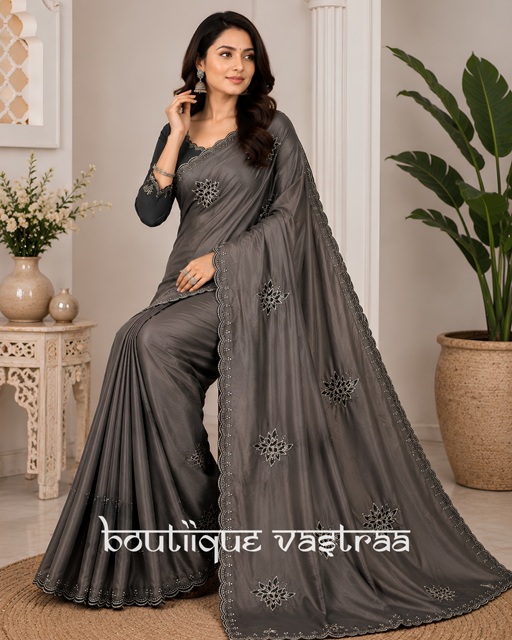 Sophisticated charcoal grey saree (PIYU 1103)
