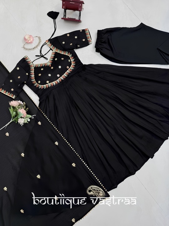 Graceful black Anarkali set   (RTC 6024)