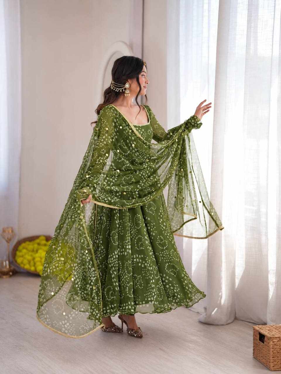 Olive Green Bandhani Anarkali Set    (RTC 6063 ) - Detailed Pallu View