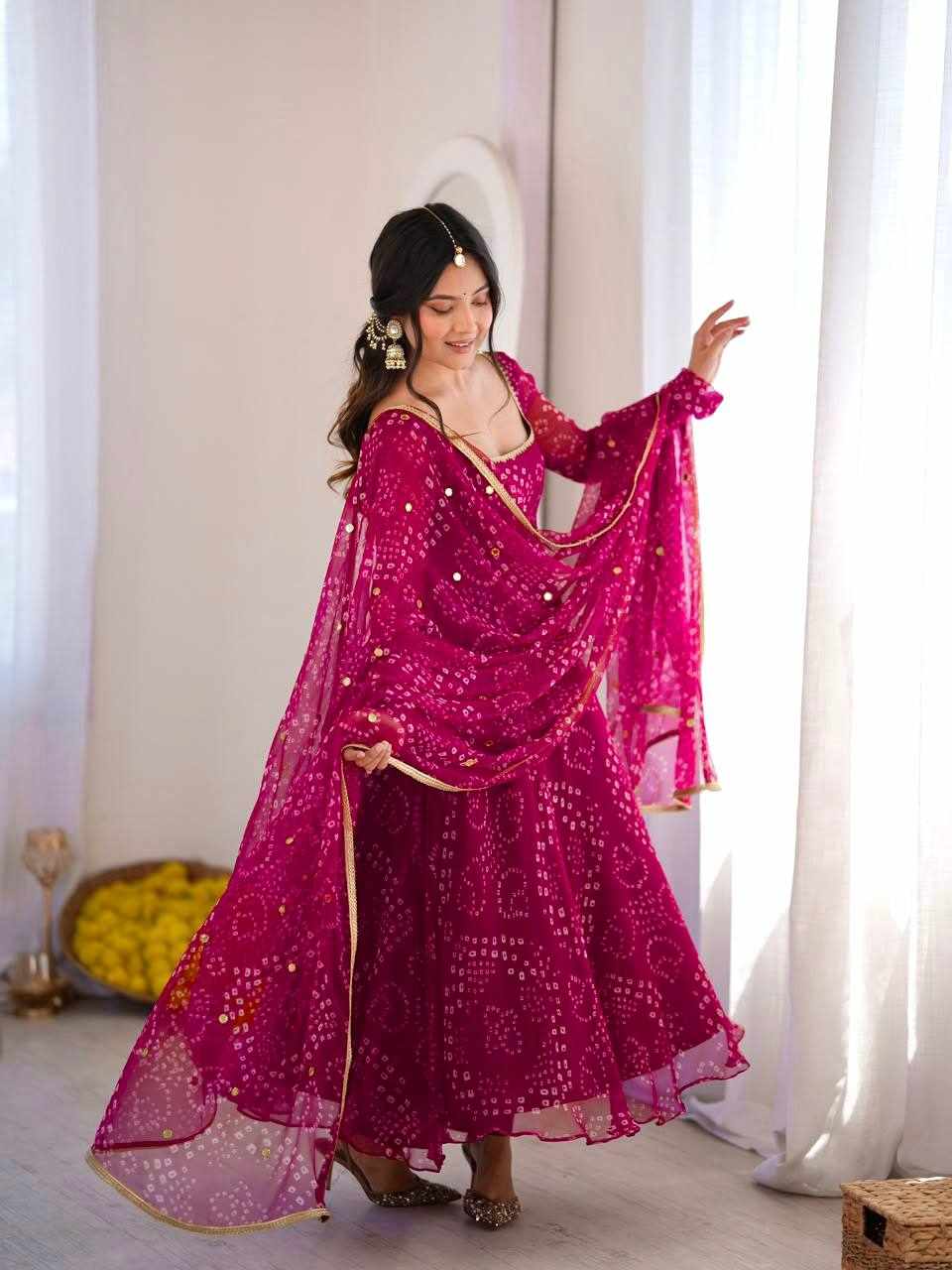 Rani Pink Bandhani Anarkali Set    - Detailed Pallu View