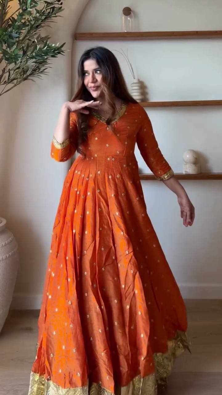 Royal Orange Anarkali Set    RTC 6075 - Detailed Pallu View
