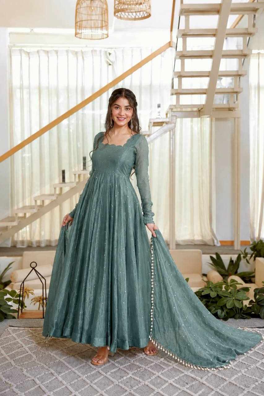 Elegant Teal Blue Anarkali Set KD 1641 - Detailed Pallu View